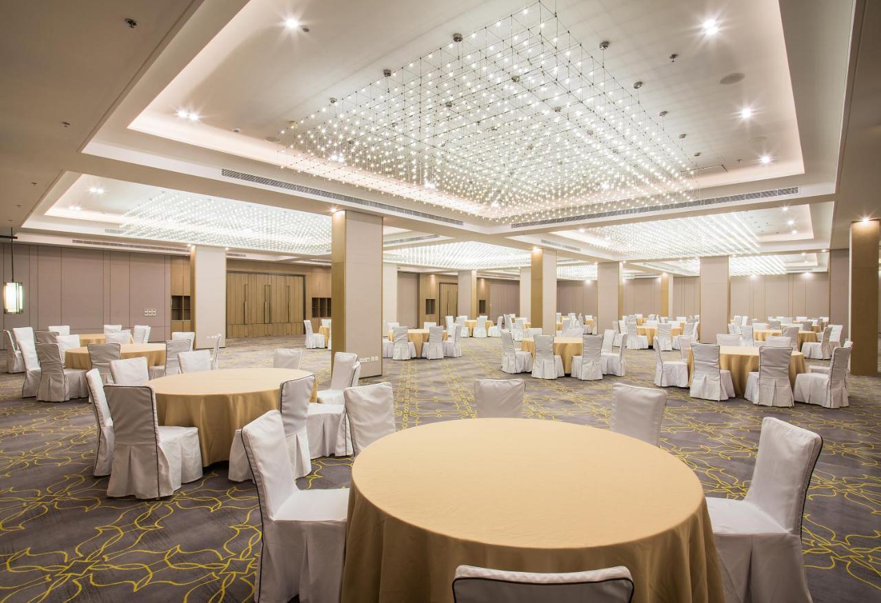 Aber Al Munsiyah Hotel Riaad Buitenkant foto